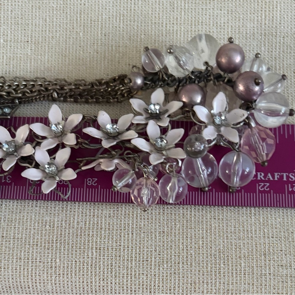 Elegant Pink & Clear Floral Statement Necklace - Designer Style - Picture 3 of 5
